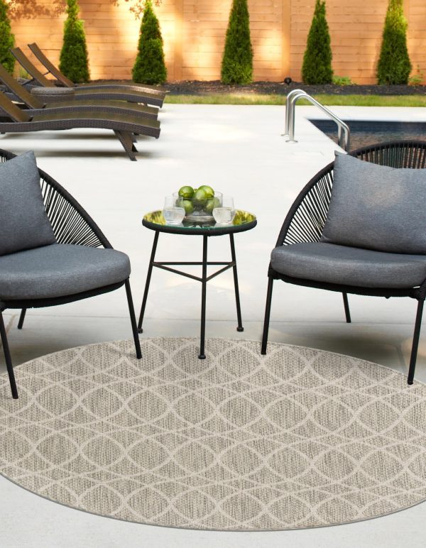 Unique Loom Outdoor Trellis T-KZOD24 Light Gray Area Rug For Sale