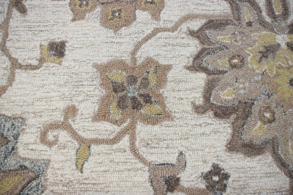 Bashian Valencia R131-AL138 Ivory Area Rug Fashion